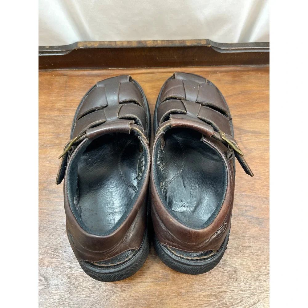 Fisherman Skechers Men's Size 11 Sandals Brown Leather Uppers Style 7411 Clean